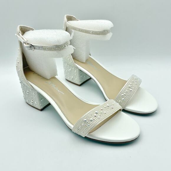 Betsey Johnson Womens Mari Heeled Sandal US 6.5 EU 37 White Rhinestone NIB - Picture 6 of 13